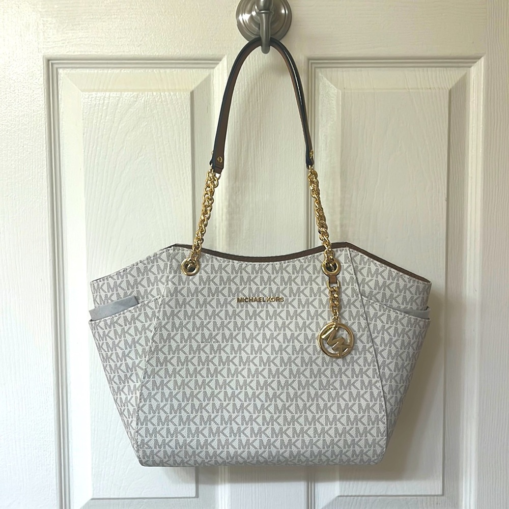 Michael Kors Jet Set Travel Vanilla/Acrn